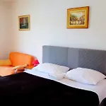 Matana Chano Daire Polače