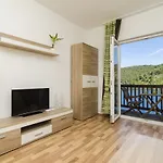 Matana Chano Apartman Polace